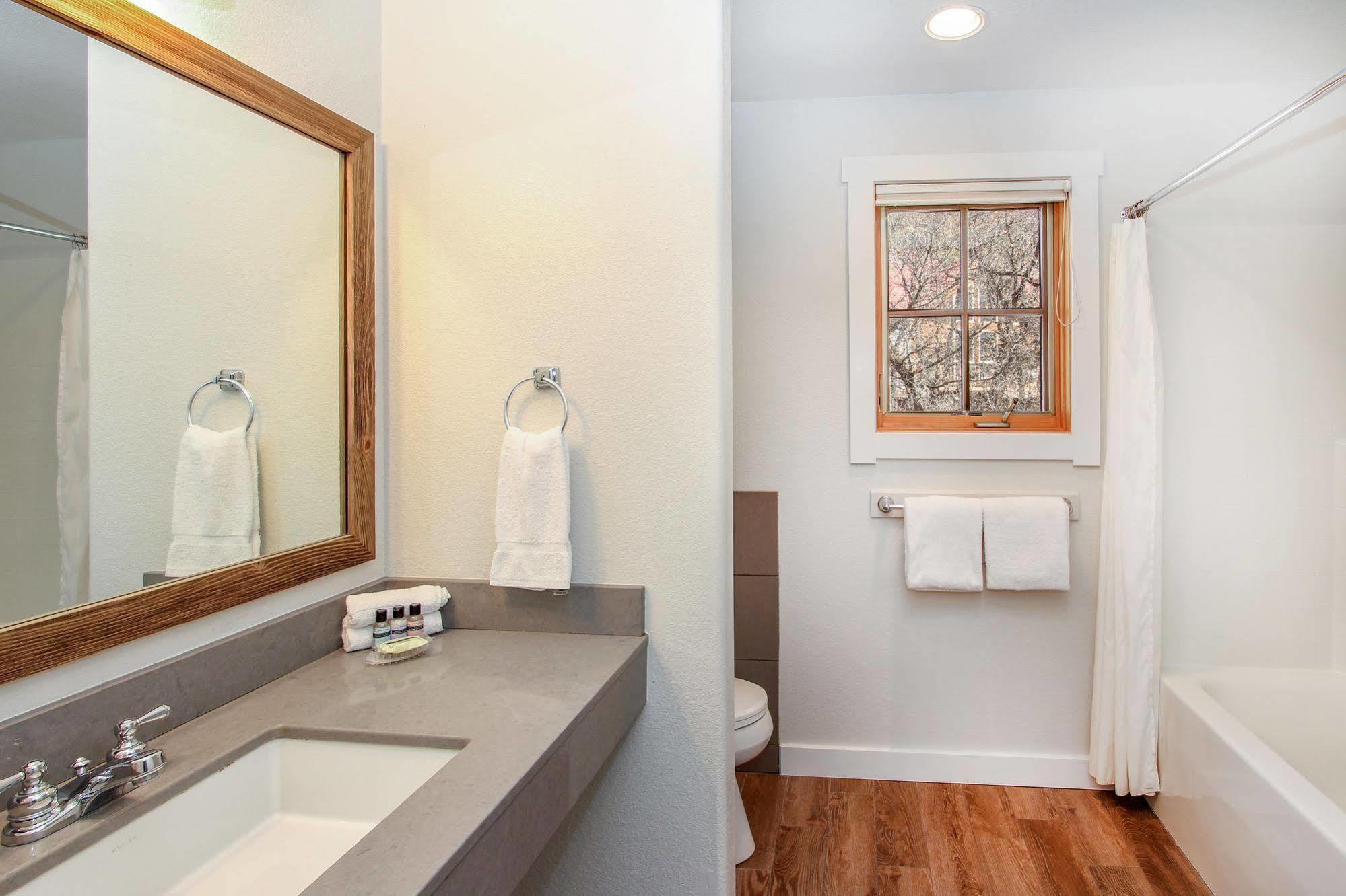 The Angler Inn Placerville المظهر الخارجي الصورة